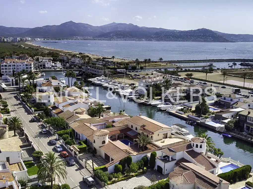 Chalet con piscina en venta en Carrer Salins 2ª Línea, imagen 37