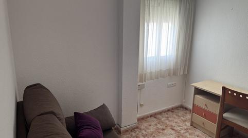 Foto 4 de Pis de lloguer a C. Cucarro, Plaza de Toros - Santa Rita,  Almería Capital