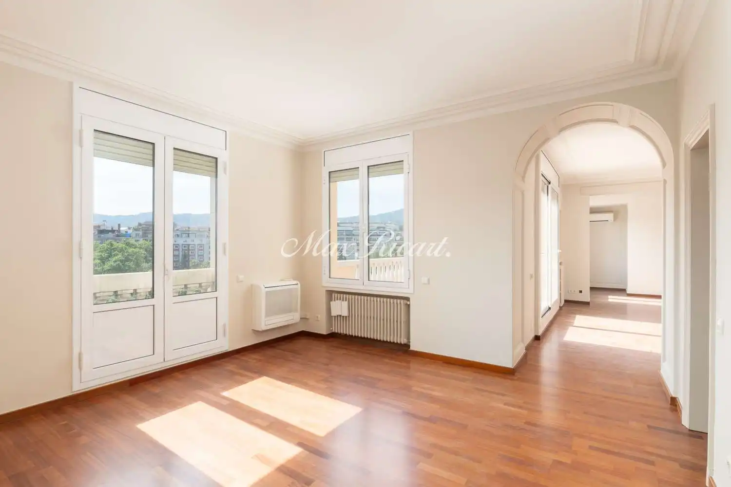 Sala de estar de Ático de alquiler en Barcelona con Aire acondicionado, Calefacción y Terraza