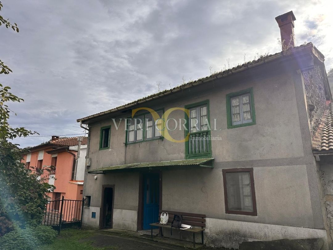 Exterior view of House or chalet for sale in Aller  with Storage room