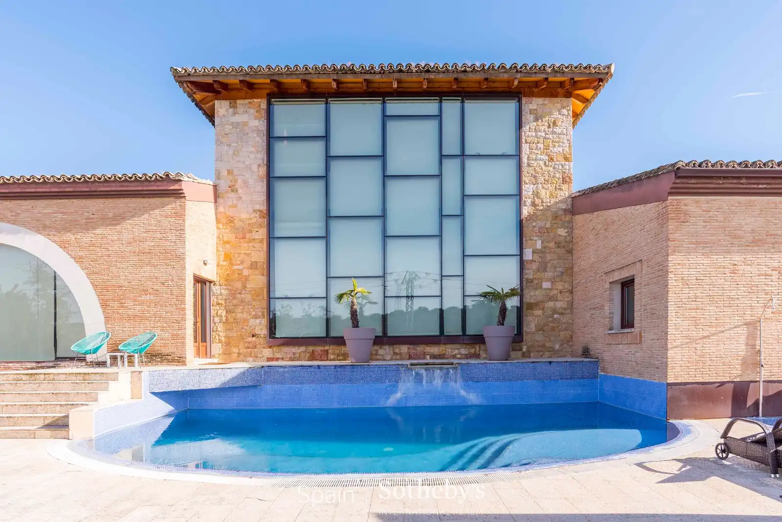 Swimming pool of Houses for sale in Algete  with Air Conditioner, Heating and Private garden