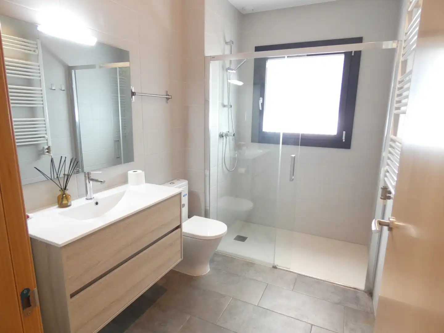 Bathroom of Detached homes for rent in Cerdanyola del Vallès  with Air Conditioner, Heating and Swimming Pool