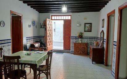 Casa adosada en venda en La Puebla de Montalbán amb Jardí privat i Traster