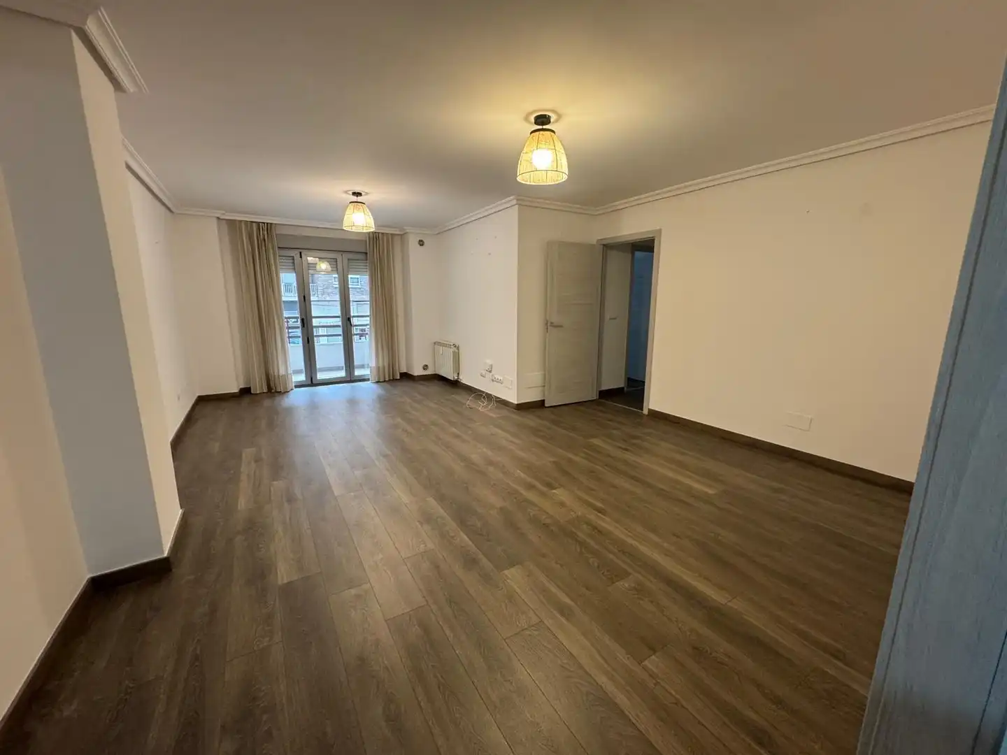 Piso en venta en MONASTERIO CARR, 3, Zona Alta