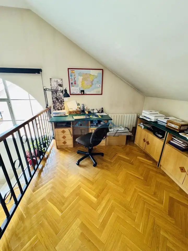Haus oder Chalet zum Verkauf in Talavera de la Reina mit Klimaanlage, Heizung und Privatgarten