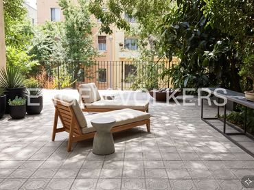 Casa a schiera con balcone in vendita a Horta - Guinardó