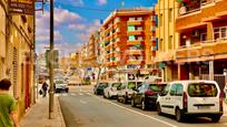 Vista exterior de Local en venda en Sabadell