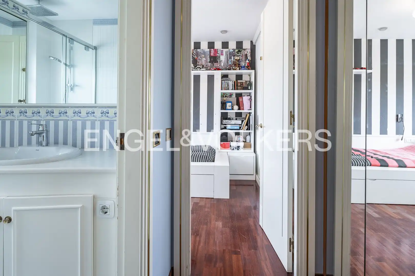 Piso en venta en Granollers con Calefacción, Parquet y Terraza