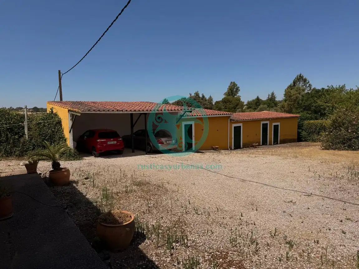 Vista exterior de Casa o chalet en venta en Casar de Cáceres con Aire acondicionado, Calefacción y Jardín privado