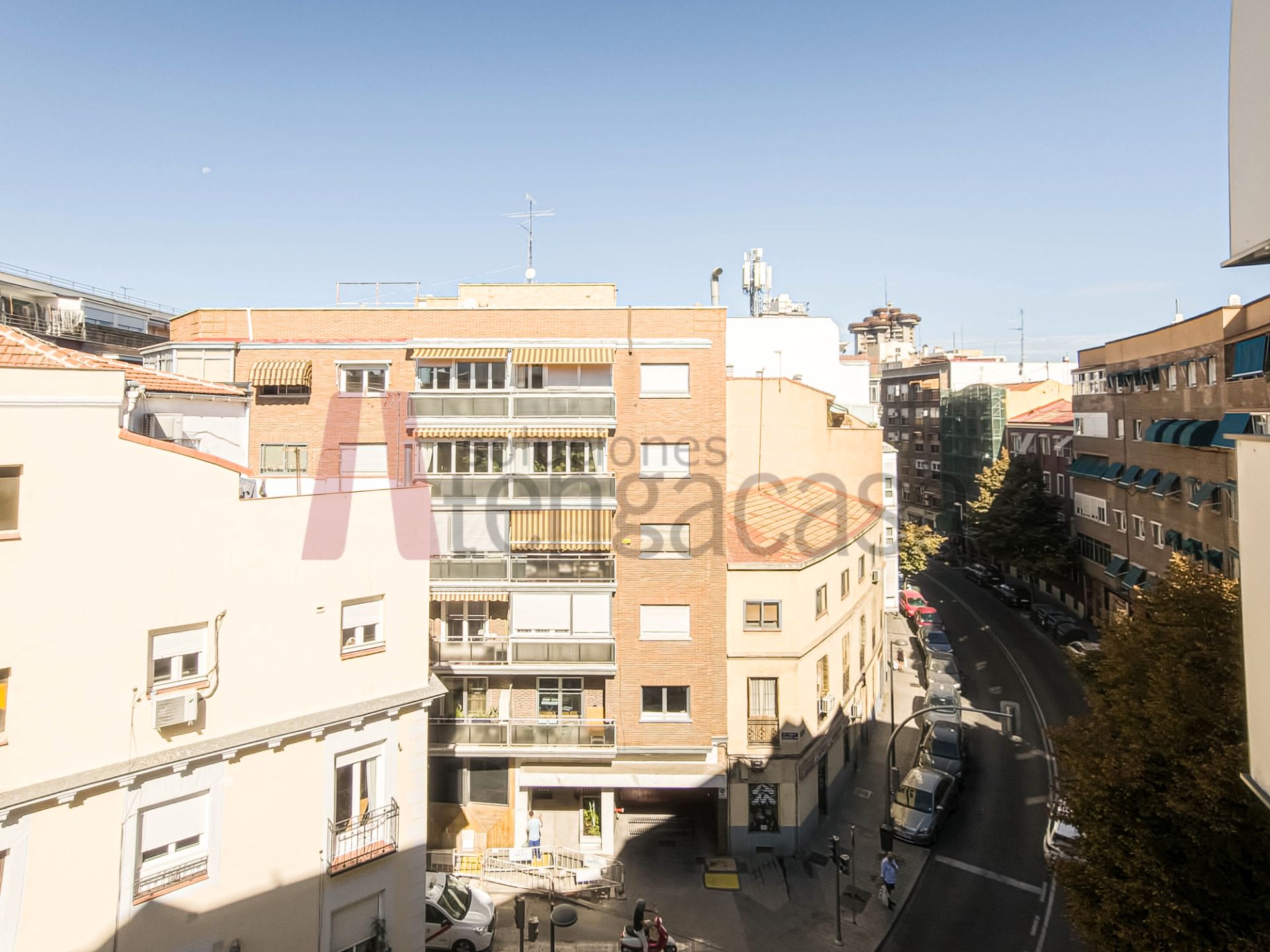 Exterior view of Flat for sale in  Madrid Capital  with Heating