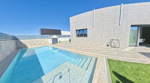 Foto 2 de Casa o chalet de alquiler en Calle Rio Castril, Altos de la Zubia, La Zubia