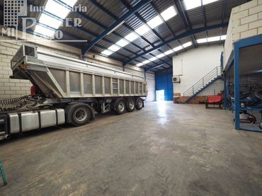 Nau industrial de lloguer a Tomelloso