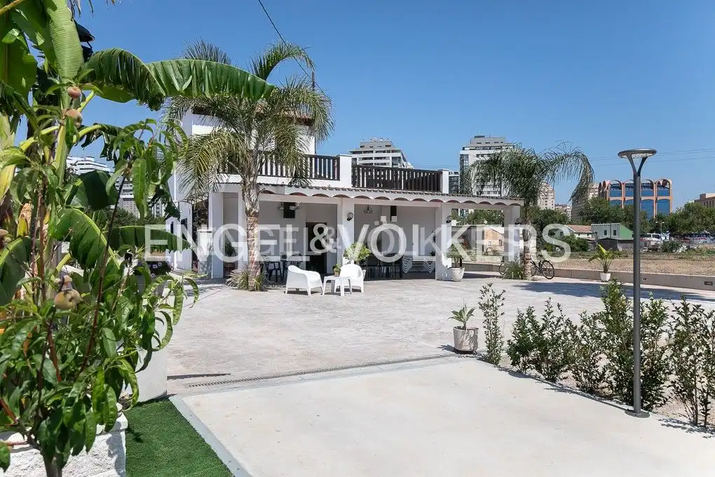 Terraza de Casa o chalet en venta en Valencia con Aire acondicionado, Calefacción y Jardín privado