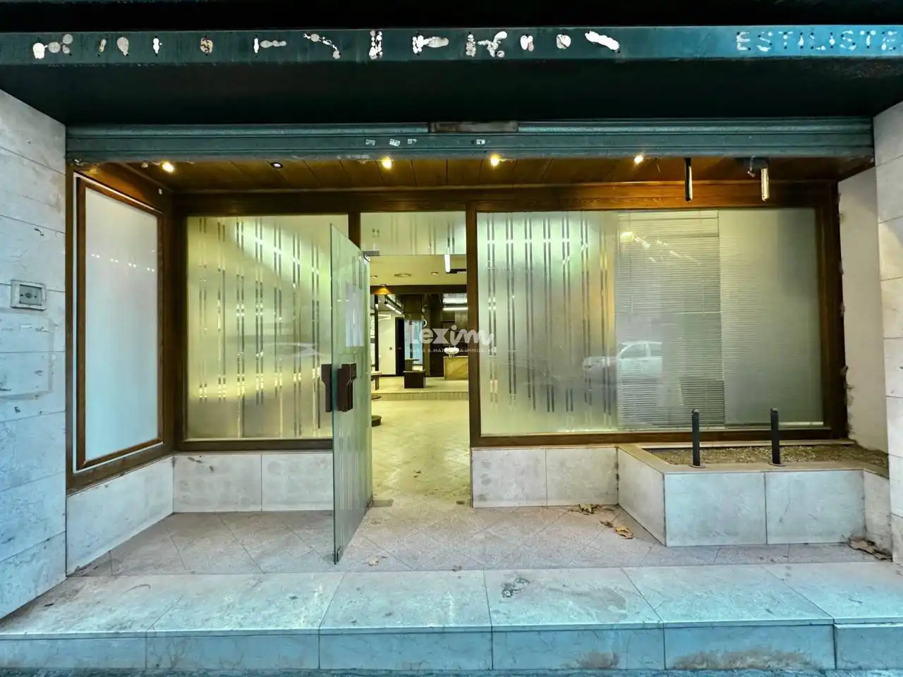 Local comercial en venda a Cintaires, imagen 3