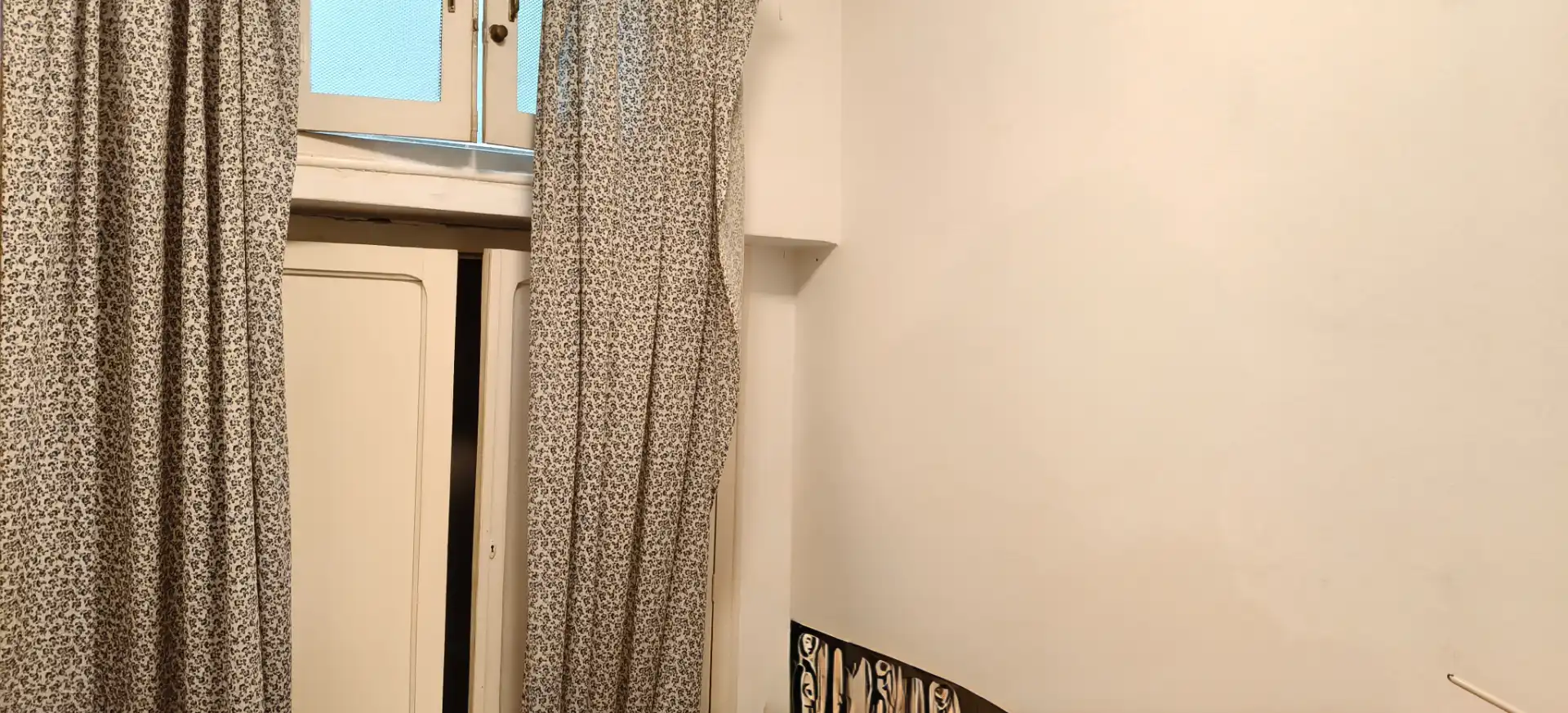 Houses for sale in Carrer Sant Pelegrí, 30, Centre