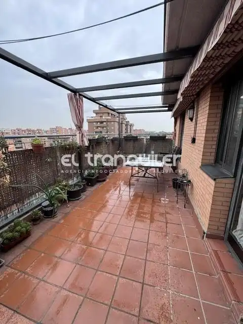 Terrace of Attic for rent in San Blas