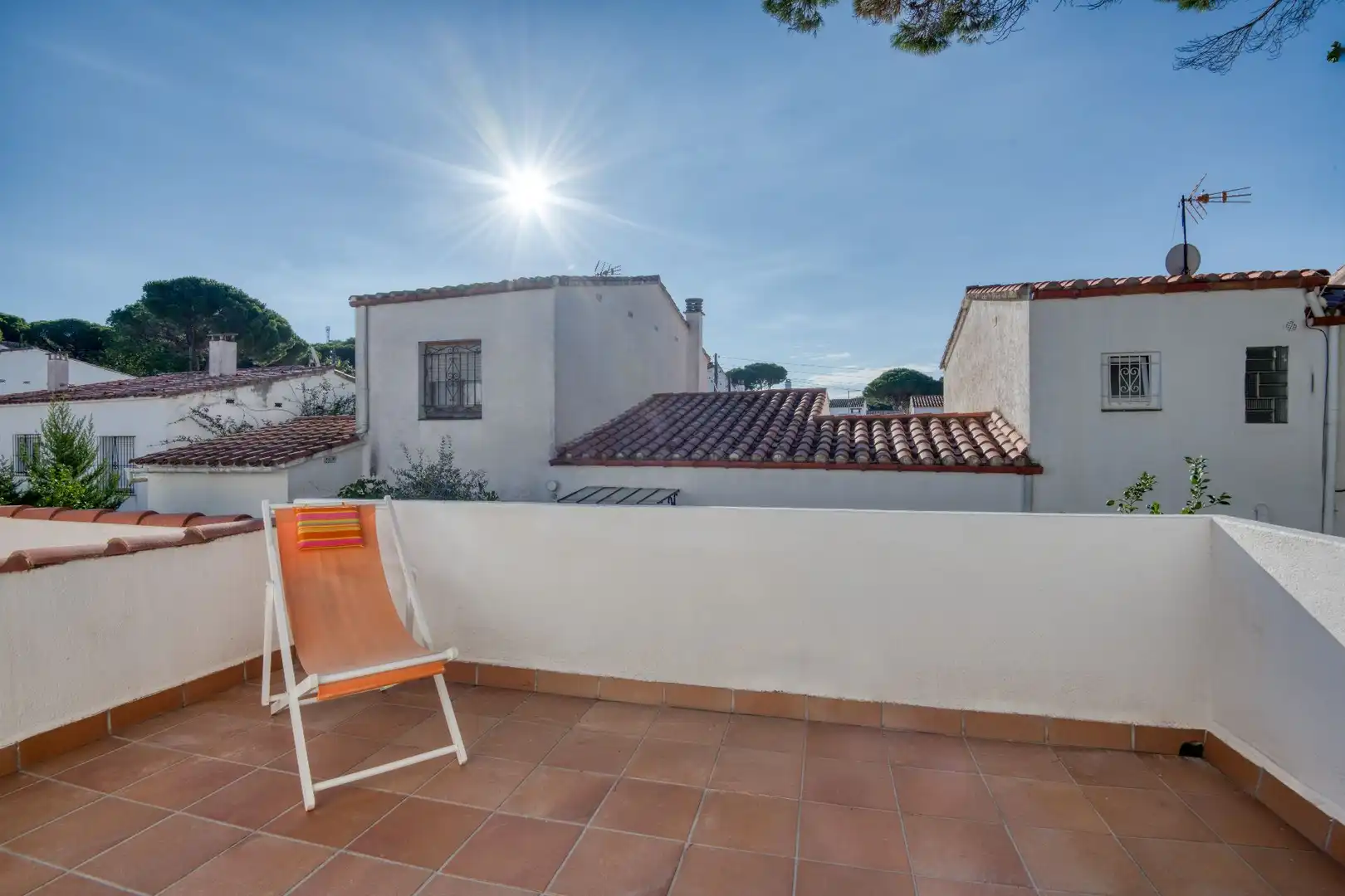 Terraza de Casa adosada en venta en L'Escala con Terraza y Amueblado