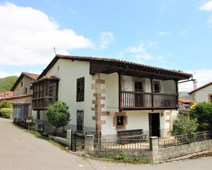 Vista exterior de Casa o xalet en venda en Cabuérniga