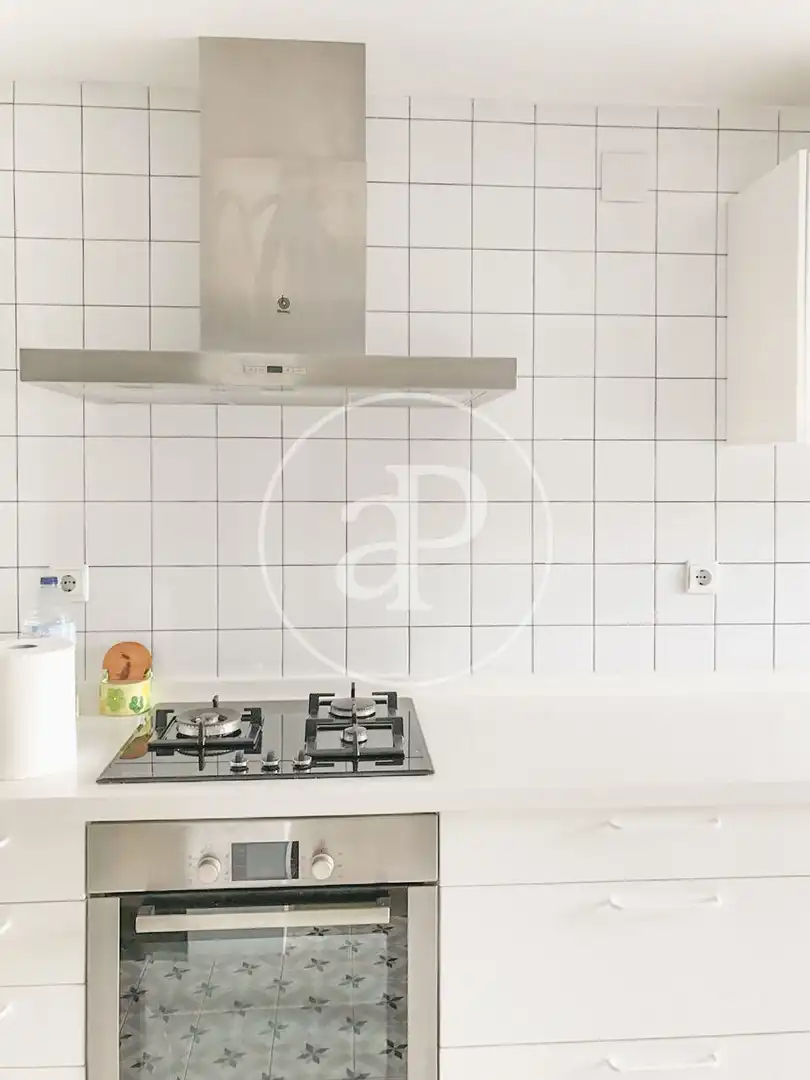 Küche von Wohnung zur Miete in Valencia mit Klimaanlage, Heizung und Möbliert
