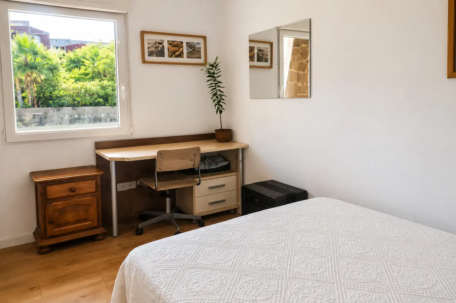 Bedroom of Houses for rent in Santander  with Heating, Terrace and Storage room