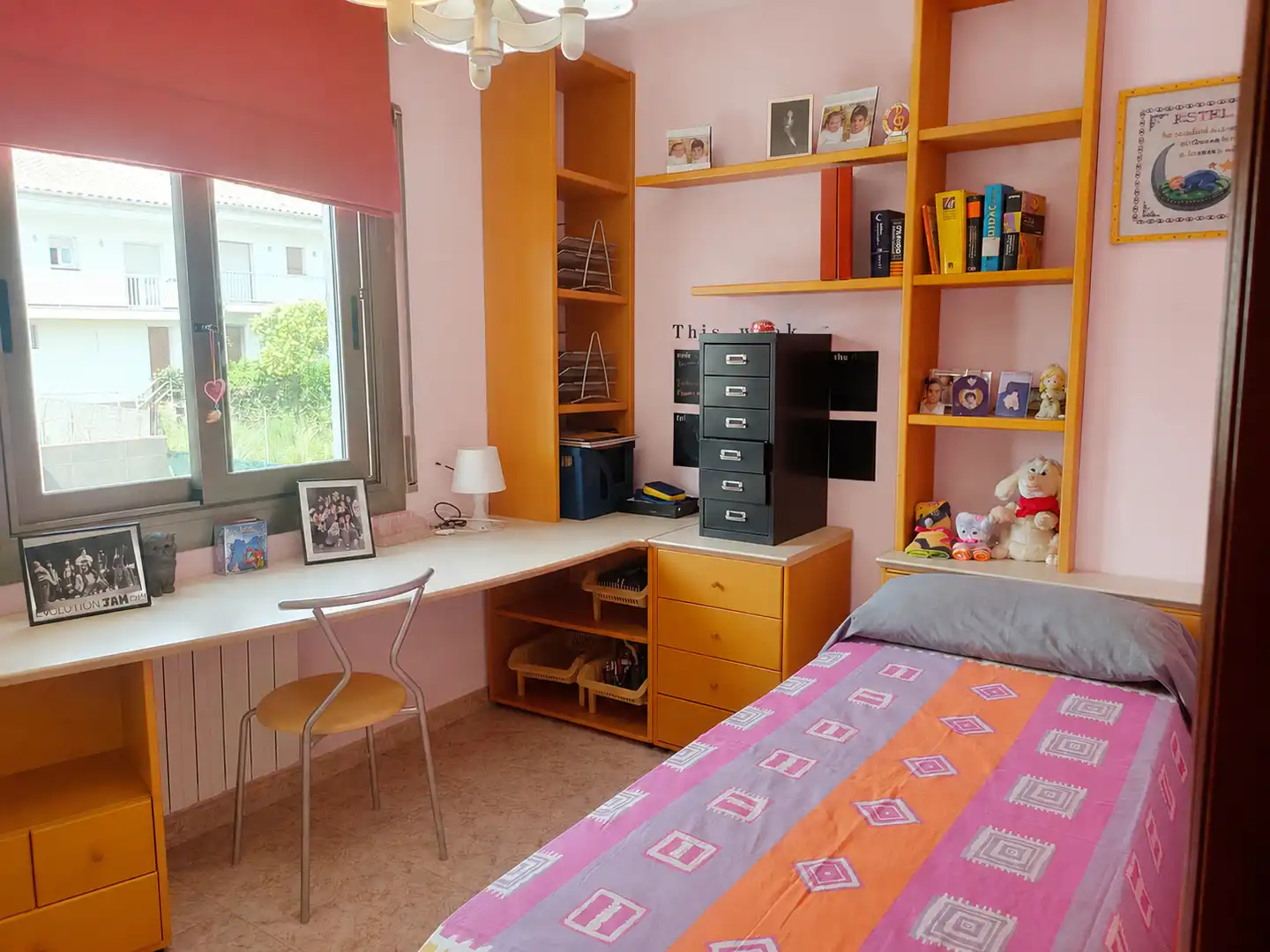 Bedroom of Detached homes for sale in Sils  with Air Conditioner, Heating and Private garden