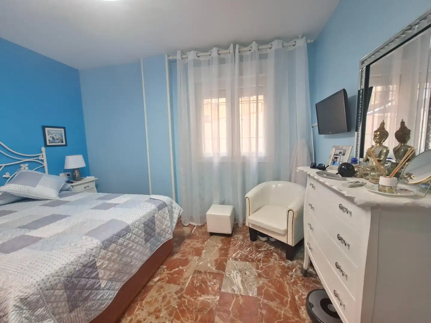 Dormitori de Pis en venda en Torrox amb Aire condicionat, Moblat i Forn