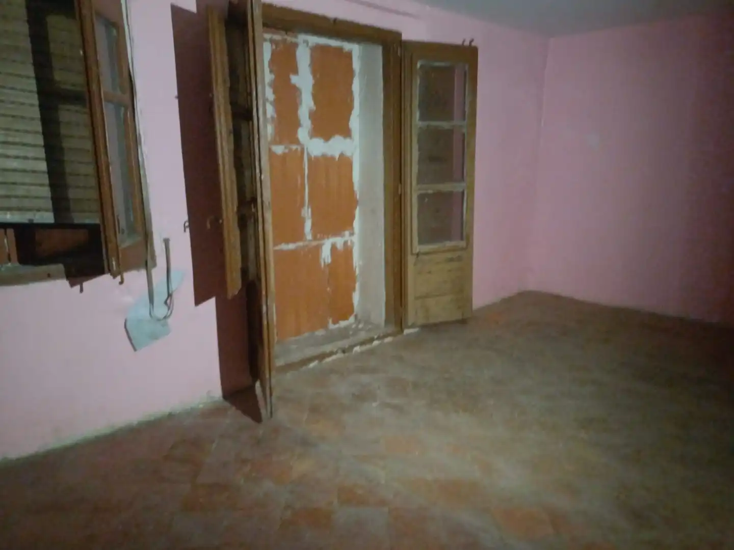 Detached homes for sale in Calle Fragua, Quel