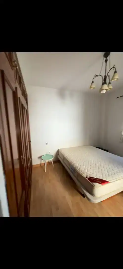 Habitación de Dúplex en venta en Carmona con Aire acondicionado, Jardín privado y Parquet
