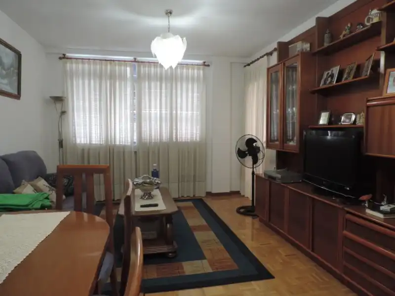 Sala de estar de Piso en venta en Guadalajara con Calefacción, Parquet y Terraza