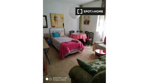 Foto 3 de Habitació a Hospital, Jaén Capital