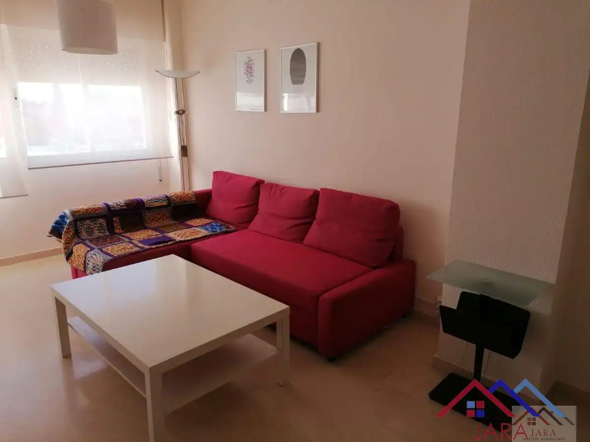 Living room of Flat for rent in Jerez de la Frontera  with Terrace, Swimming Pool and Furnished