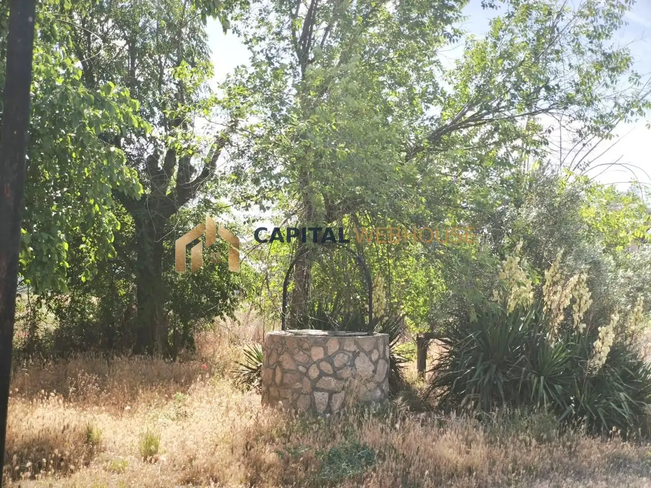 Casa con jardín en venta en Barrio de San Miguel, imagen 2