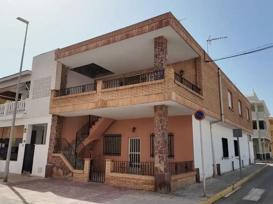 Vista exterior de Casa o xalet en venda en Chilches / Xilxes amb Balcó