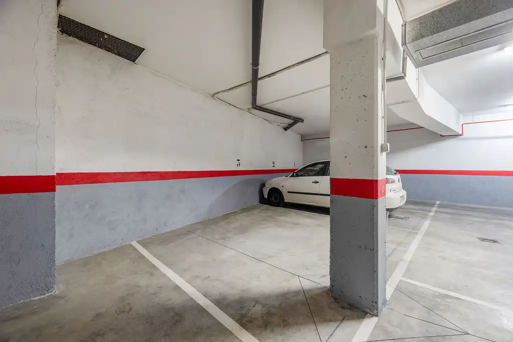Parking avec ascenseur à vendre à Eugenio Serrano, imagen 7