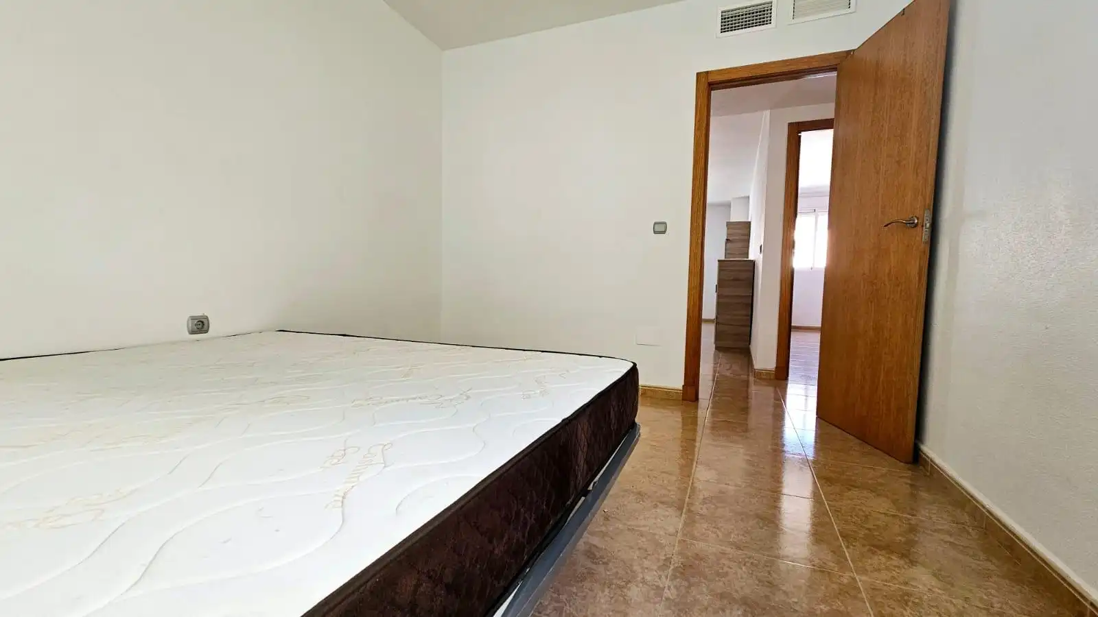 Bedroom of Flat for sale in Ceutí  with Storage room and Furnished