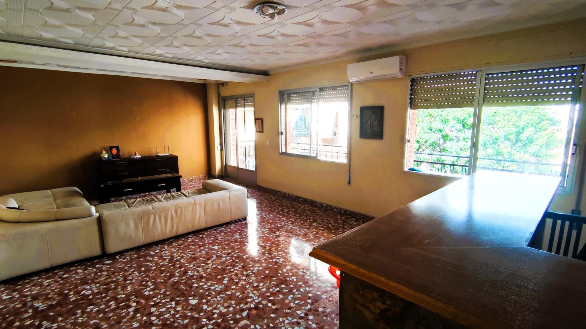 Sala d'estar de Planta baixa en venda en San Vicente del Raspeig / Sant Vicent del Raspeig amb Aire condicionat, Calefacció i Jardí privat