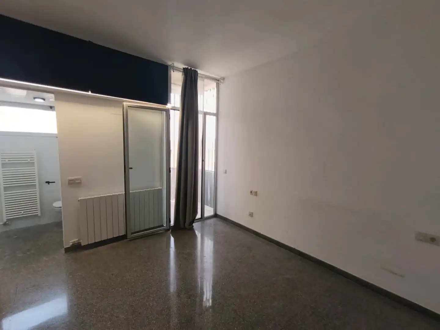 Habitación de Piso de alquiler en Rosselló con Calefacción