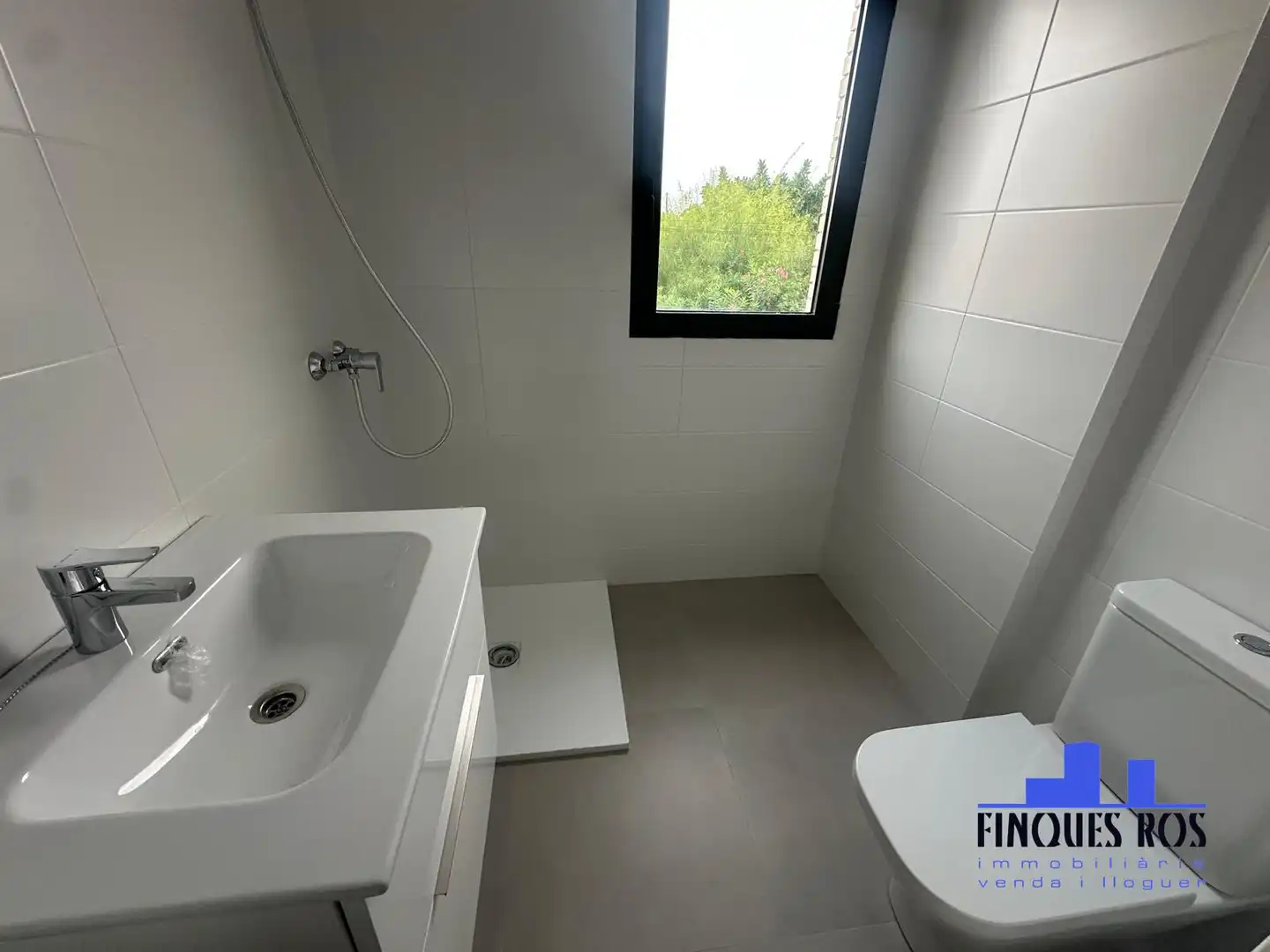 Baño de Casa adosada en venta en Vinaròs con Aire acondicionado, Jardín privado y Terraza