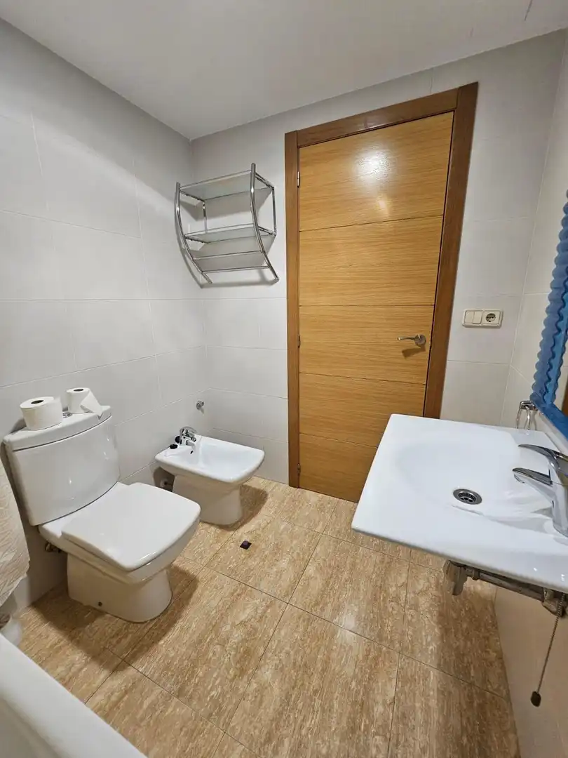 Bathroom of Flat for sale in Simat de la Valldigna  with Air Conditioner, Private garden and Balcony