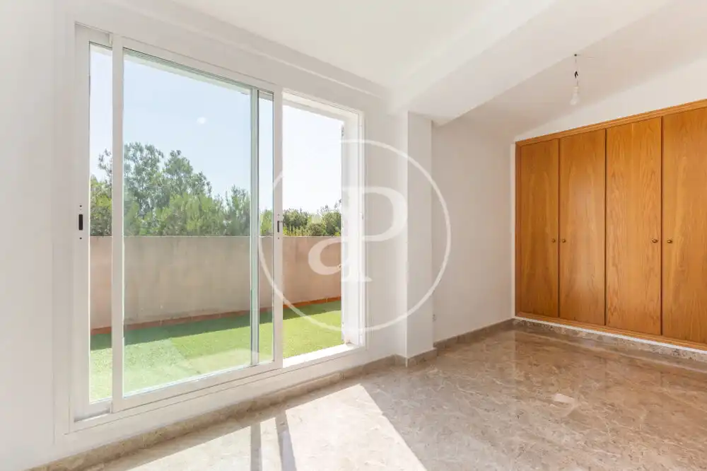 Habitación de Ático en venta en Bétera con Aire acondicionado, Calefacción y Jardín privado