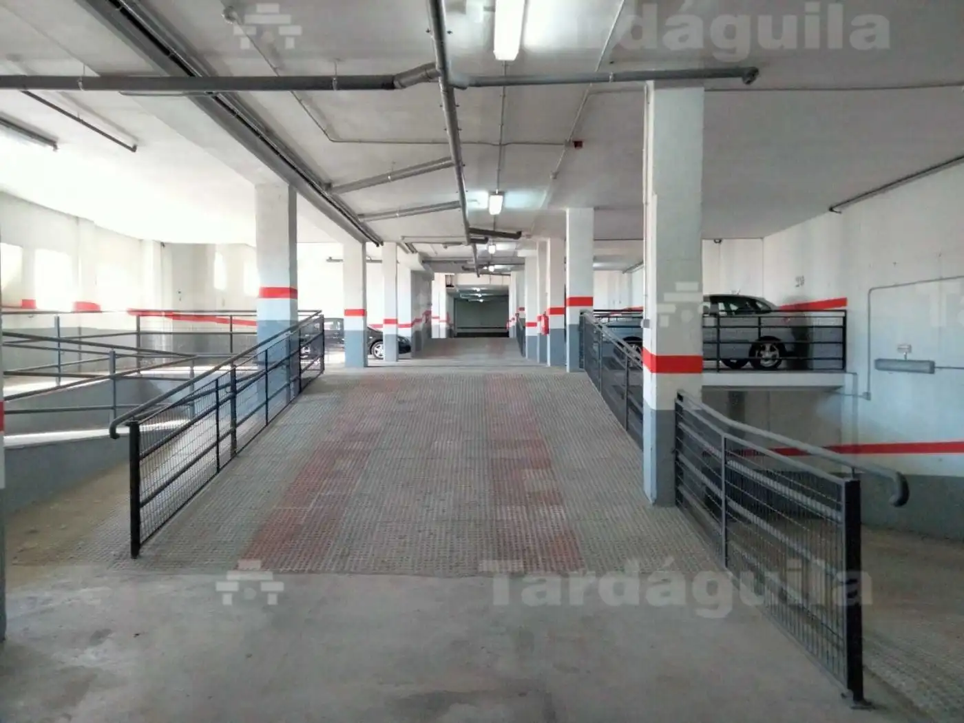 Parkplatz von Garage zum Verkauf in Salamanca