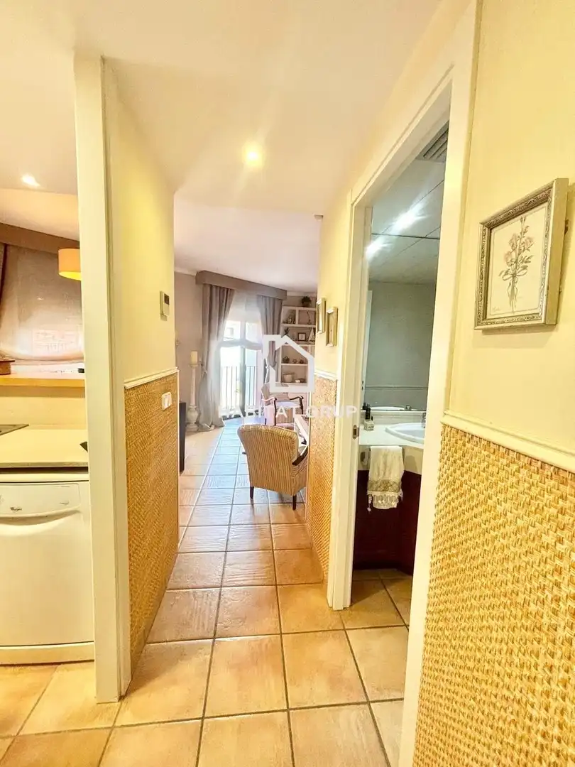 Badezimmer von Wohnung zum Verkauf in Begur mit Heizung, Terrasse und Abstellraum