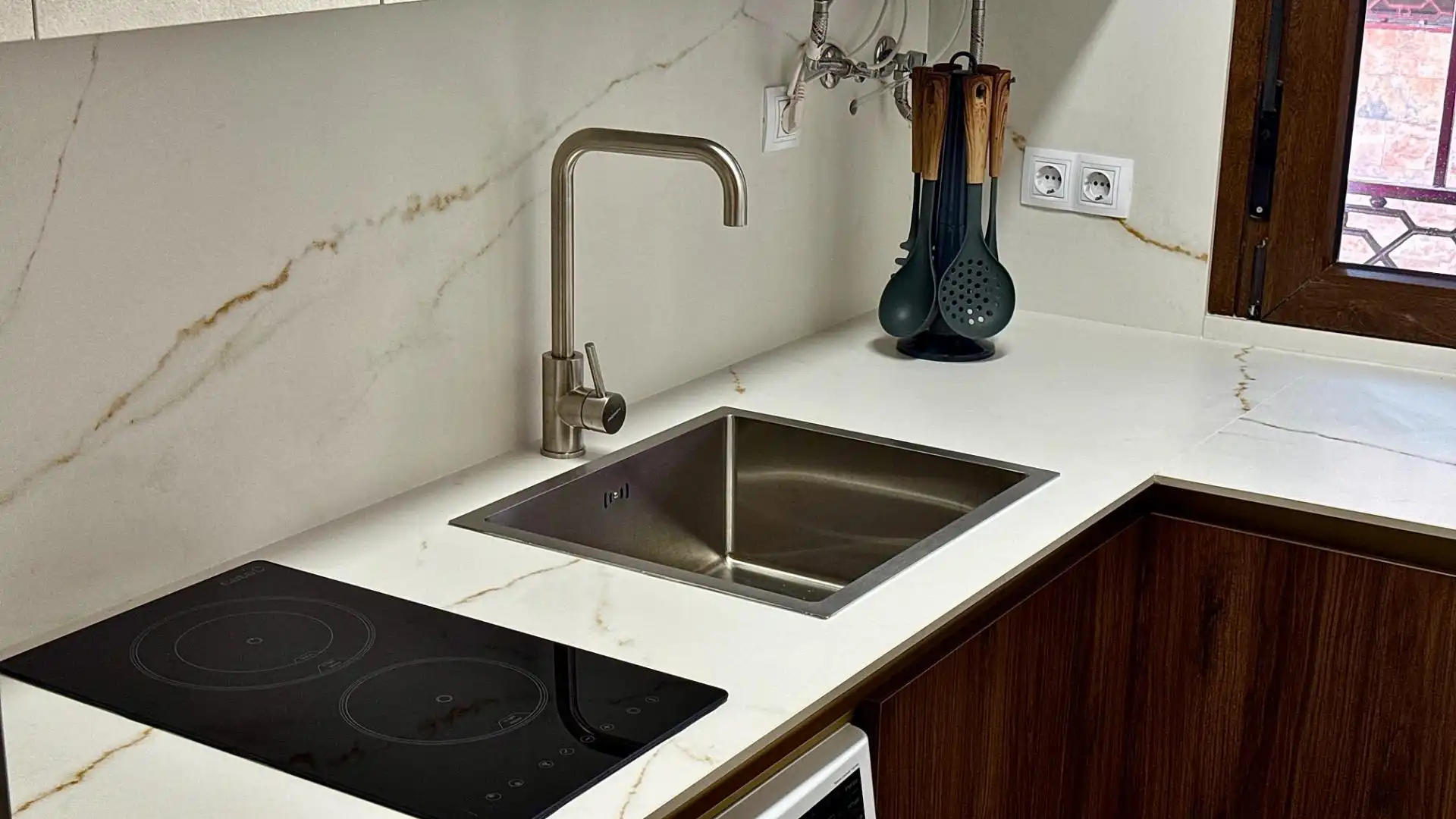 Kitchen of Flat for rent in Pinos Genil  with Air Conditioner, Heating and Furnished