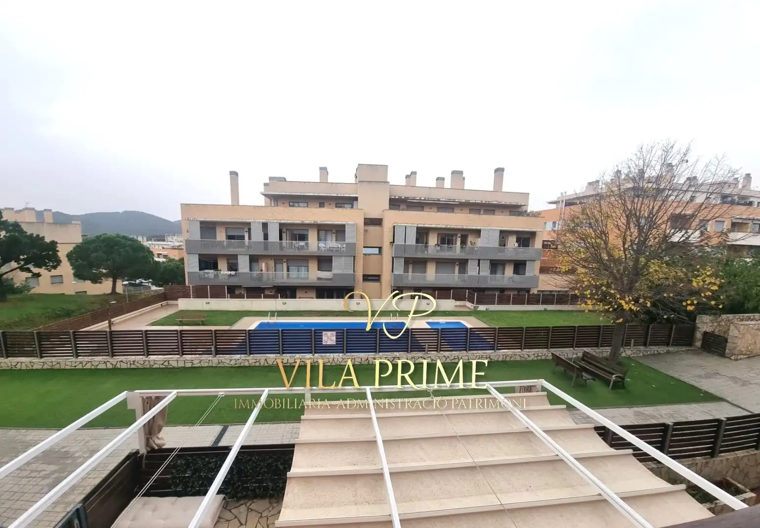 Piscina de Dúplex en venda en Sant Feliu de Guíxols amb Aire condicionat, Calefacció i Jardí privat
