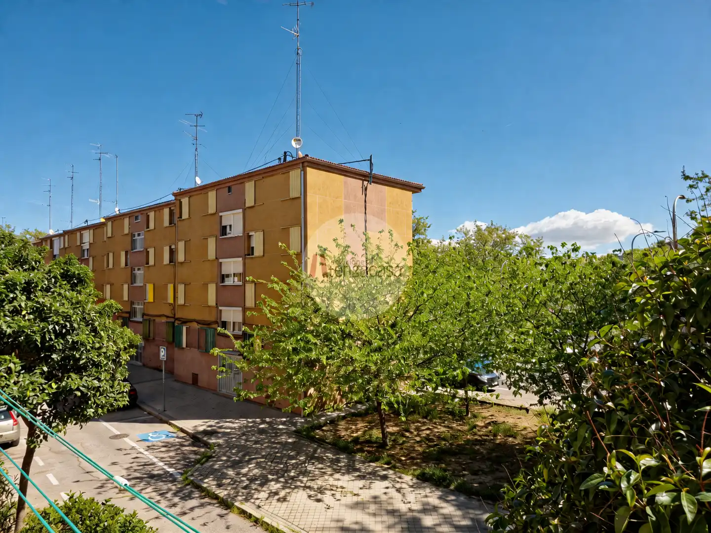 Vista exterior de Pis en venda en Madrid amb Calefacció, Moblat i Forn