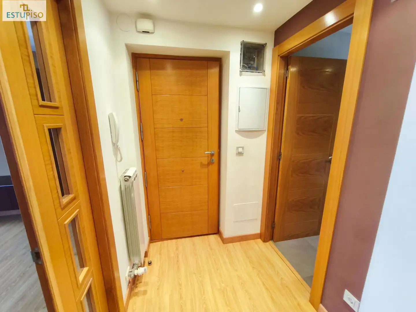Piso en venta en Calle CEFERINO URIEN, Ali Gobeo