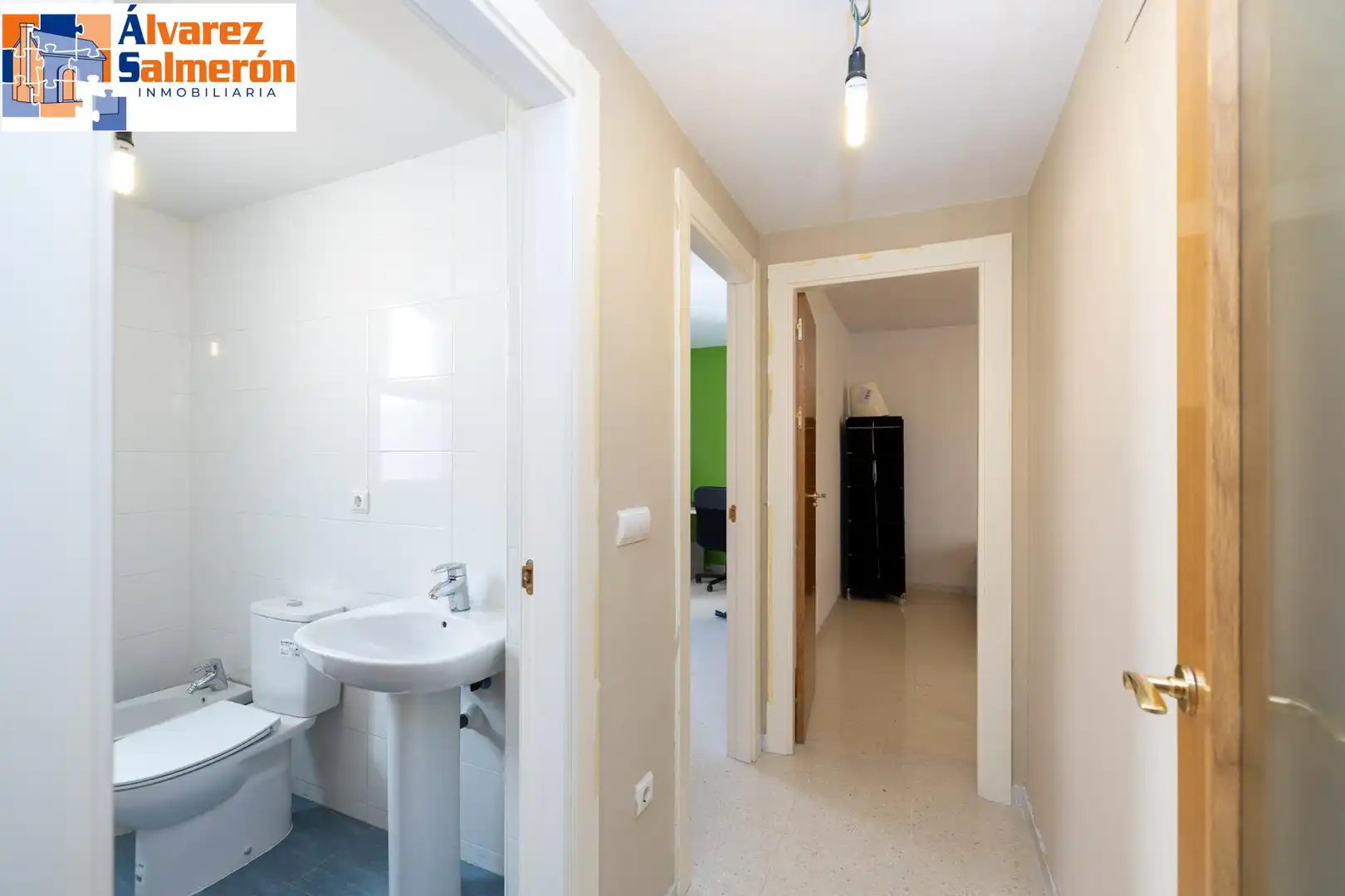 Flat for sale in Granada