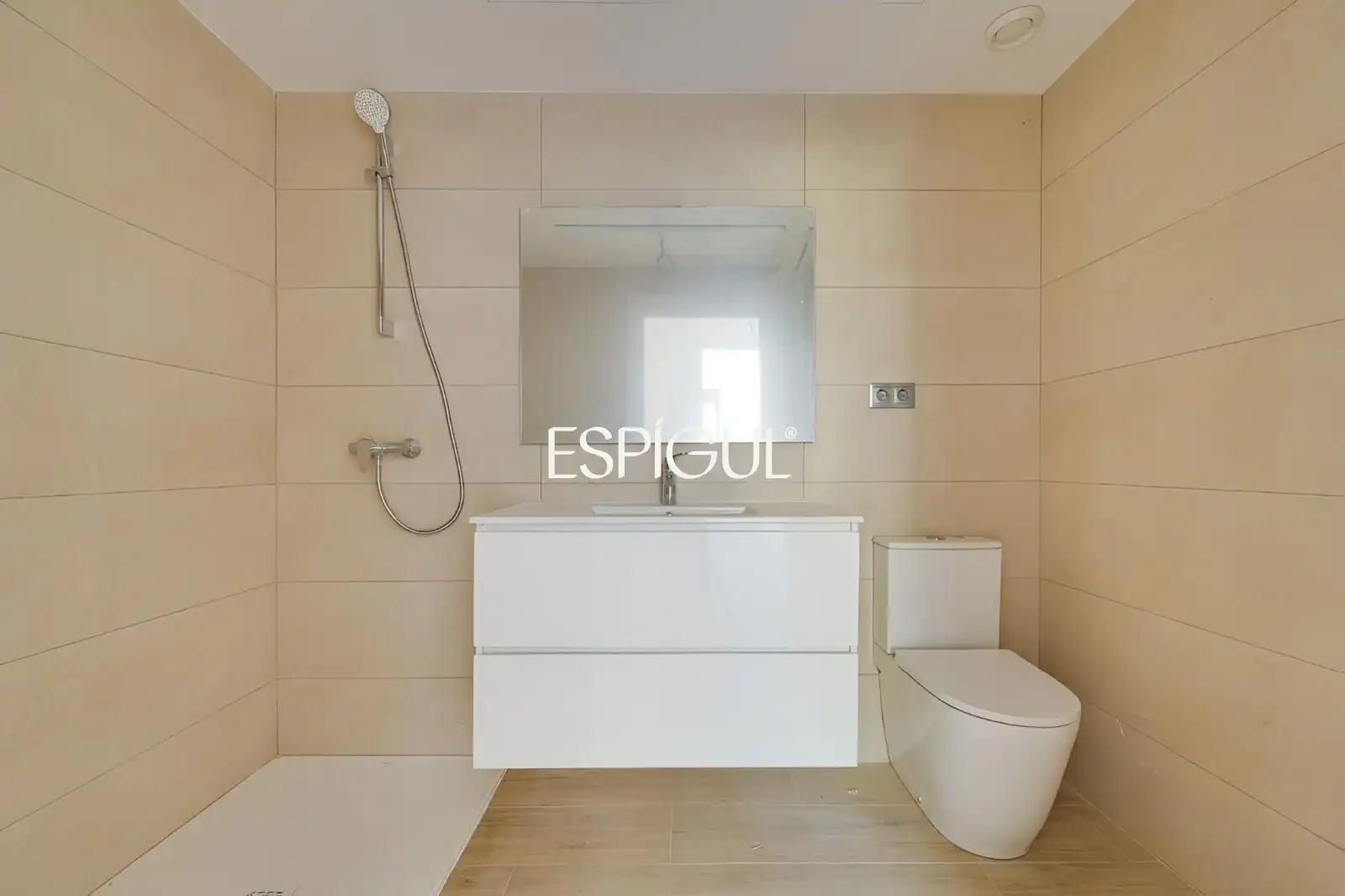 Baño de Piso en venta en Pals con Aire acondicionado, Calefacción y Terraza