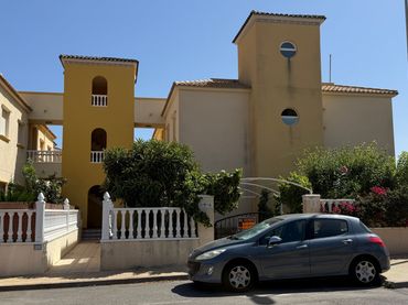 Reihenhaus mit Garten zum Verkauf in Calle Cabo Ortegal