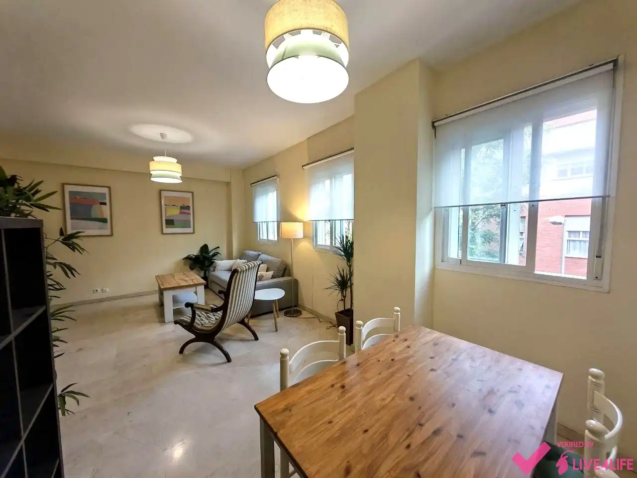 Esszimmer von Maisonette zur Miete in Sevilla mit Klimaanlage, Terrasse und Möbliert